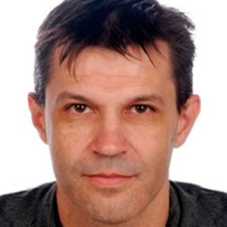 Dr. Fernando Martín Rivera